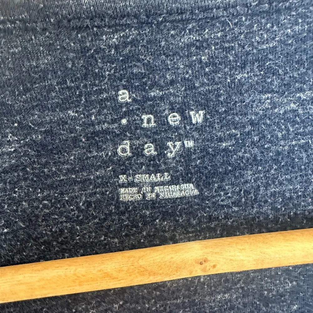 A New Day Navy Long Sleeve Tee – XS - Picture 5 of 5